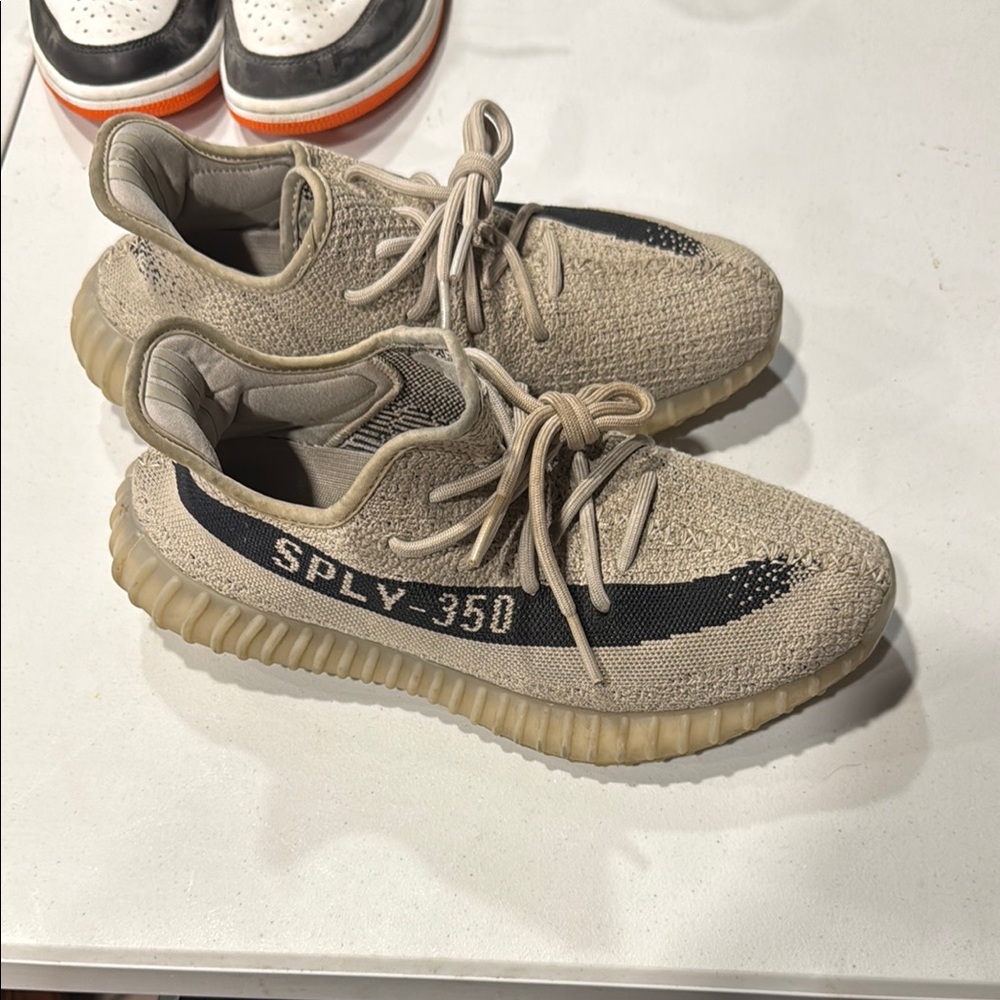 Yeezy Boost 350 V2 Tan Black Sneakers